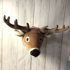 White Tailed Deer Head Wall Hanging Stuffed Plush